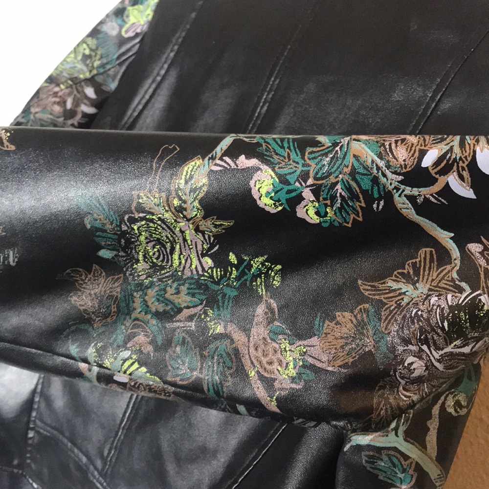 Floral Moto Jacket - Picture 3 of 7